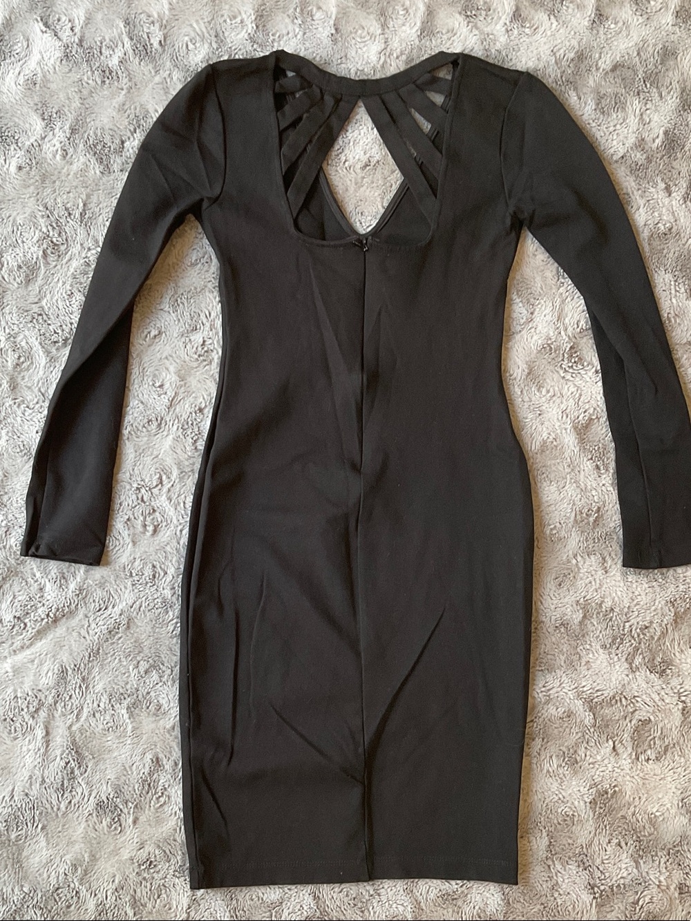 Black long sleeve mini body icon dress - Picture 5 of 9